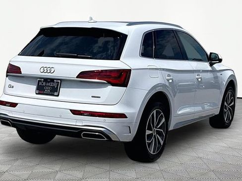 Used 2023 Audi Q5 2.0T Premium Plus w/ Premium Plus Package AWD/4WD image 2