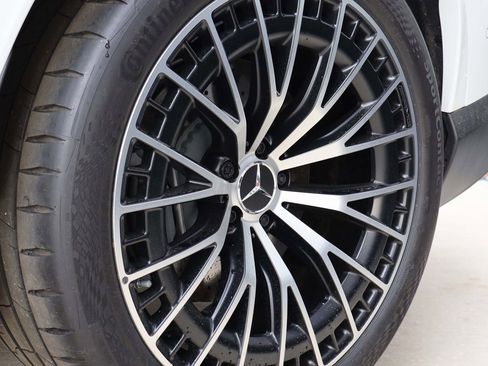 Certified 2025 Mercedes-Benz GLC 43 AMG 4MATIC Coupe image 84