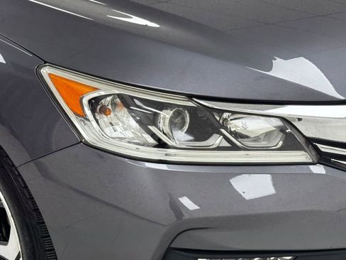 Used 2016 Honda Accord EX-L image 36