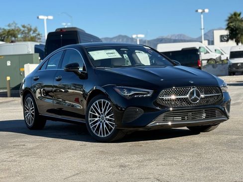 Used 2026 Mercedes-Benz CLA 250 image 2