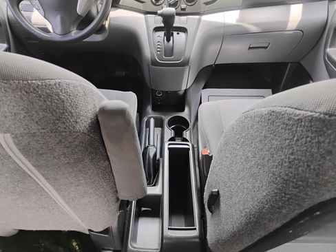Used 2019 Nissan NV200 S FWD image 88