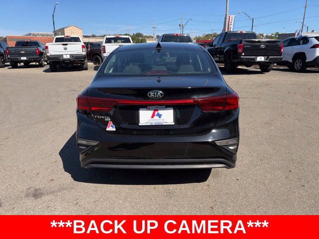 Used 2021 Kia Forte Sedan FWD image 4