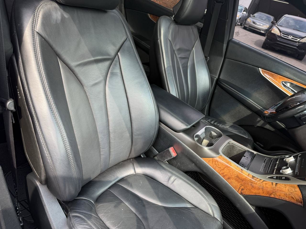 Used 2016 Lincoln MKX Select w/ Select Plus Package AWD/4WD image 9