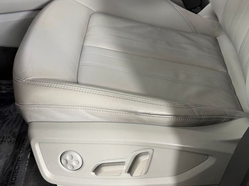 Certified 2022 Audi Q5 Premium Plus AWD/4WD image 15