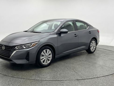 Used 2025 Nissan Sentra S image 3
