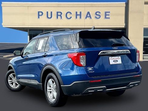Used 2022 Ford Explorer XLT w/ Equipment Group 202A RWD image 4