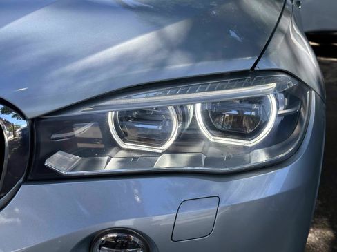 Used 2018 BMW X5 M AWD/4WD image 7