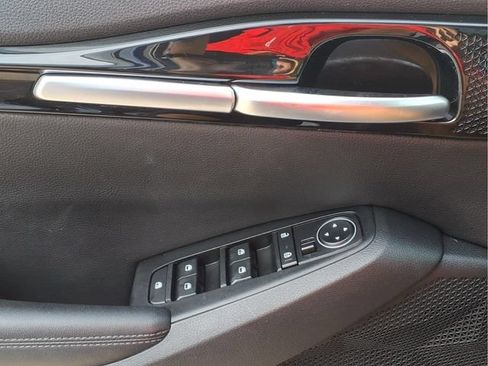 Used 2021 Kia Seltos EX AWD/4WD image 17