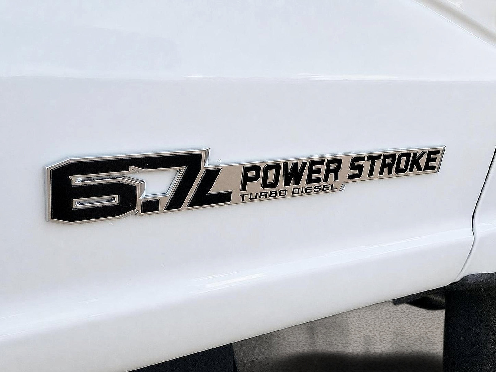 New 2026 Ford F550 4x4 Crew Cab Super Duty image 8