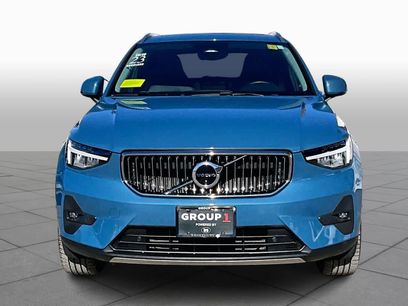Certified 2023 Volvo XC40 B5 Plus w/ Driver Assist Package