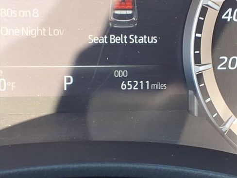 Used 2021 Toyota Highlander XLE image 27