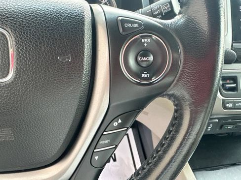 Used 2017 Honda Pilot EX-L image 17
