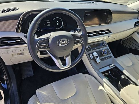 Used 2021 Hyundai Palisade Calligraphy image 15