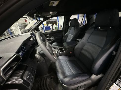 Used 2026 Toyota 4Runner 4WD image 17