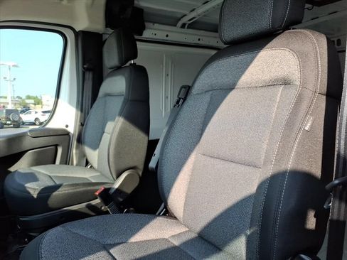 New 2026 RAM ProMaster 1500 w/ Convenience Group FWD image 9