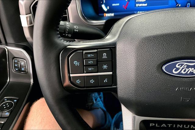 Used 2025 Ford F150 Platinum AWD/4WD image 27