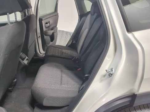 New 2026 Honda HR-V LX image 10