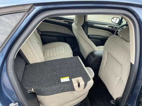 Used 2018 Ford Fusion S FWD image 51