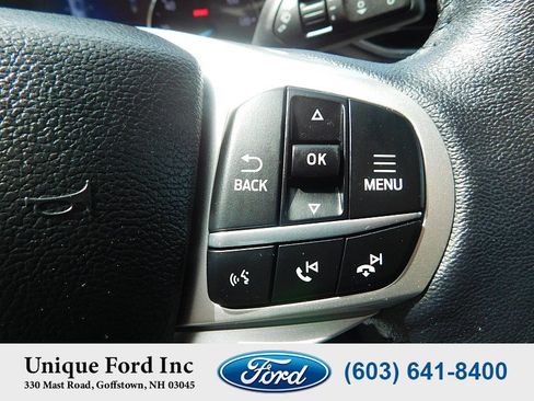Used 2023 Ford Explorer XLT w/ Equipment Group 202A AWD/4WD image 18