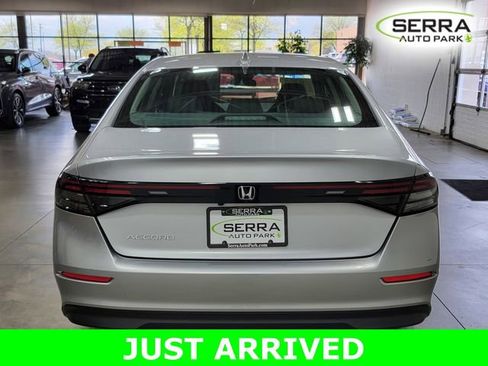 Certified 2023 Honda Accord LX image 6