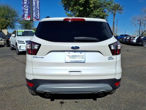 Used 2018 Ford Escape SEL image 6