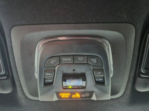 Certified 2025 Toyota Corolla XSE FWD image 29