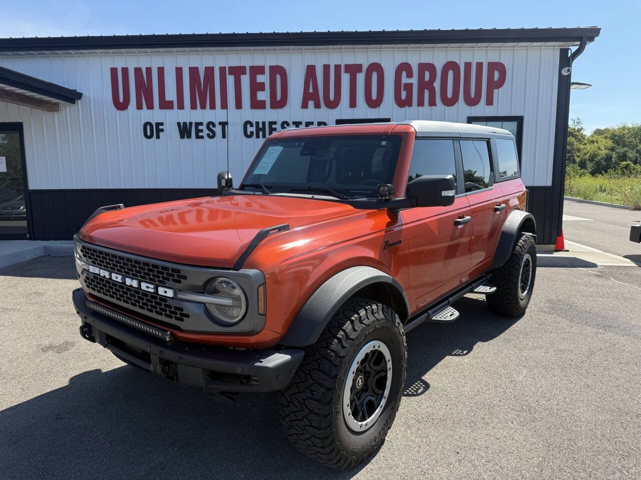 Used 2023 Ford Bronco Badlands AWD/4WD image 1