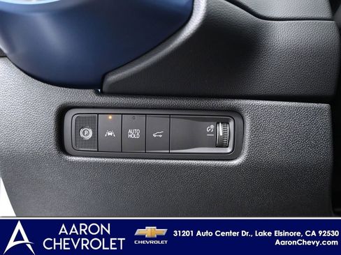 New 2026 Chevrolet Equinox EV LT image 14