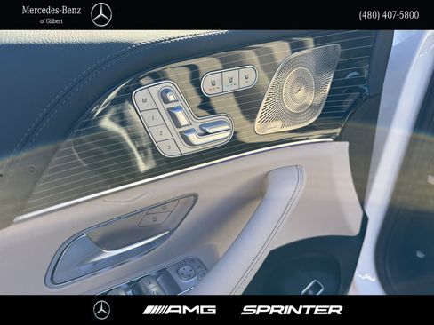 New 2026 Mercedes-Benz GLS 580 4MATIC image 12