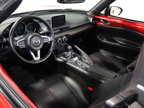 Used 2016 MAZDA MX-5 Miata Grand Touring RWD image 49