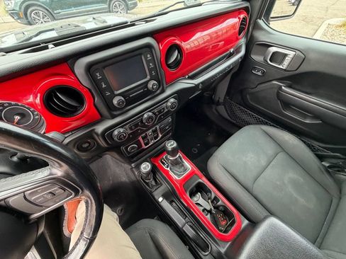 Used 2020 Jeep Wrangler Unlimited Sport AWD/4WD image 9
