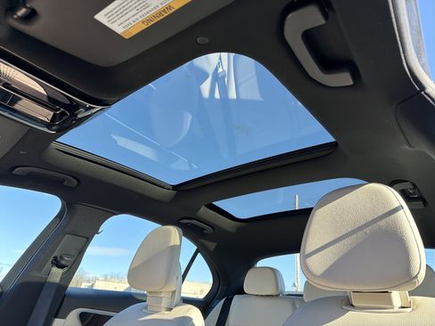 Used 2022 Mercedes-Benz C 300 4MATIC Sedan w/ Exclusive Trim Package image 26