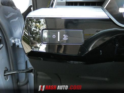 Used 2021 Audi e-tron Premium Plus AWD/4WD image 63