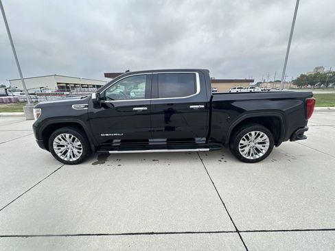 Certified 2022 GMC Sierra 1500 Denali w/ Driver Alert Package II AWD/4WD image 11