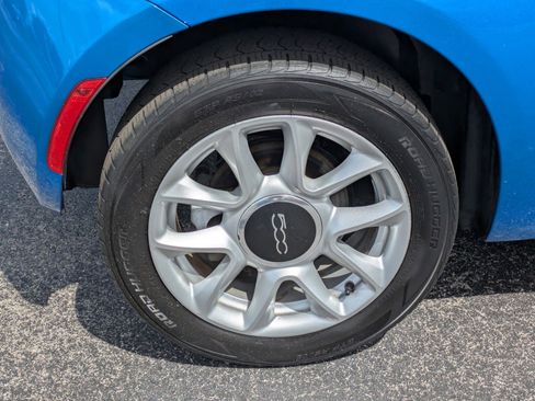 Used 2017 FIAT 500 Pop image 8