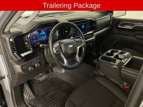Used 2025 Chevrolet Silverado 1500 LT image 14