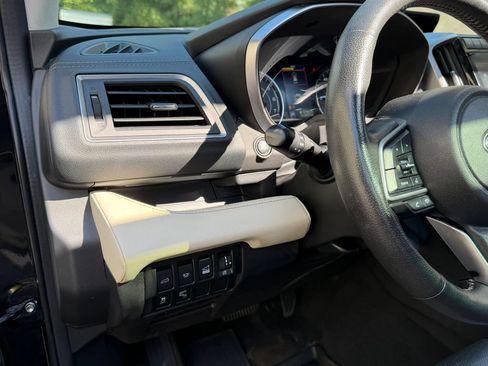 Used 2020 Subaru Ascent Limited w/ Technology Package AWD/4WD image 29