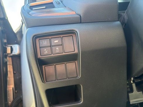 Certified 2018 Honda CR-V Touring image 35