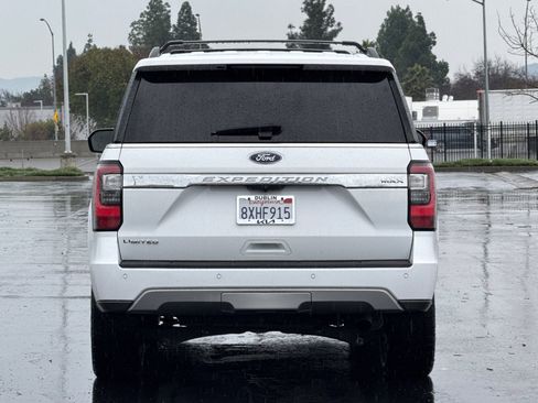 Used 2021 Ford Expedition Max Limited image 5