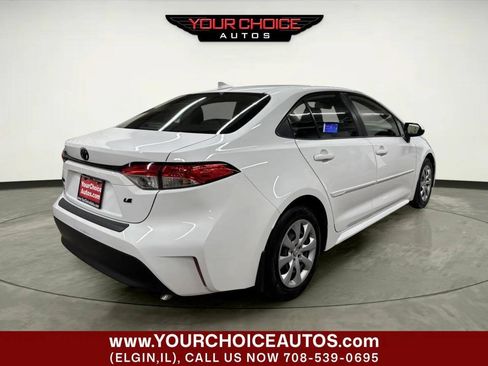 Used 2023 Toyota Corolla LE FWD image 5