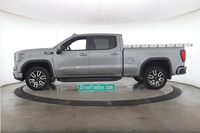 Used 2023 GMC Sierra 1500 AT4 w/ AT4 Premium Package AWD/4WD image 9