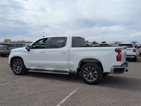 Certified 2022 Chevrolet Silverado 1500 LT image 3