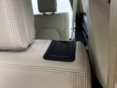 Used 2023 Ford Expedition Max Platinum image 15