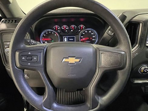 Used 2020 Chevrolet Silverado 1500 Custom w/ Custom Value Package image 29