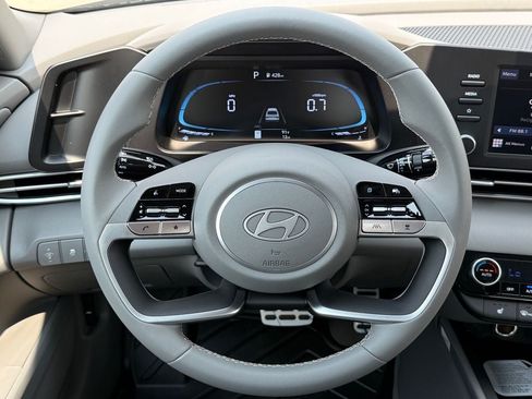 New 2026 Hyundai Elantra SEL Sport Premium FWD image 17
