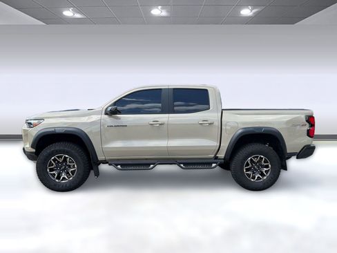 Certified 2024 Chevrolet Colorado ZR2 w/ ZR2 Convenience Package III AWD/4WD image 2