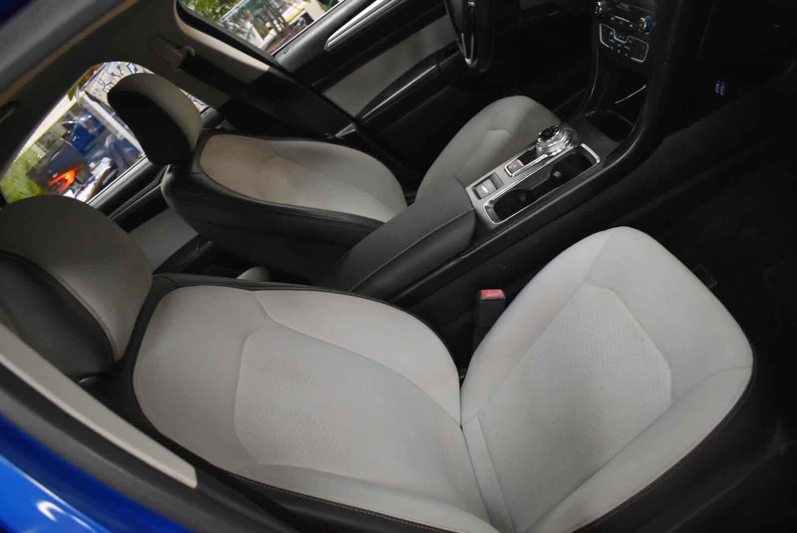 Used 2020 Ford Fusion SE w/ Equipment Group 151A FWD image 40