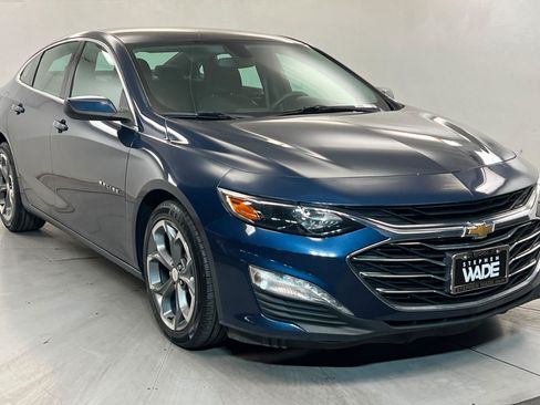 Used 2021 Chevrolet Malibu LT FWD image 8