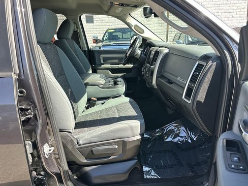 Used 2018 RAM 1500 Big Horn RWD image 64