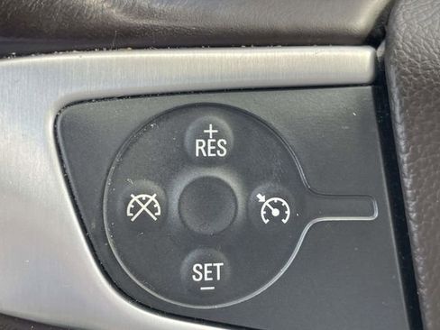 Used 2017 GMC Sierra 1500 SLT w/ SLT Premium Package image 24